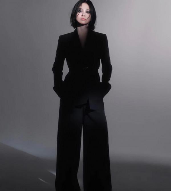 宋慧喬終於展露真性情！小白兔蛻變成女王，暗黑風格看著更適合她