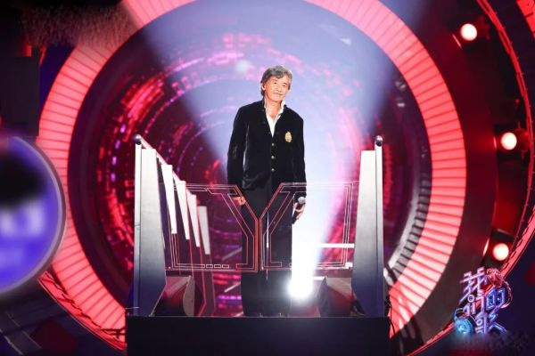 師徒戀，婚後分房睡，歌壇“楊過小龍女”結婚24年，活成神仙眷侶