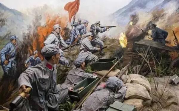 1951年，四川百姓挖出一大型紅軍墓碑，碑面黨徽倒懸，這有何玄機