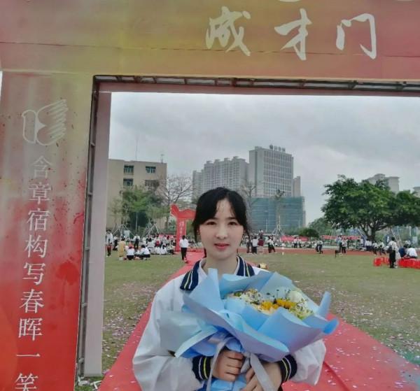 求學路上，看她們是怎樣“我命由我不由天”！