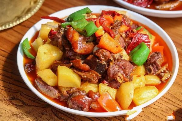 趙立堅推薦的新疆十大美食 讓人饞到流口水