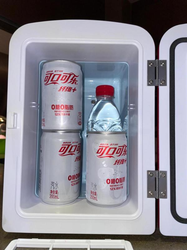 可口可樂迷你冷暖箱24小時試用報告