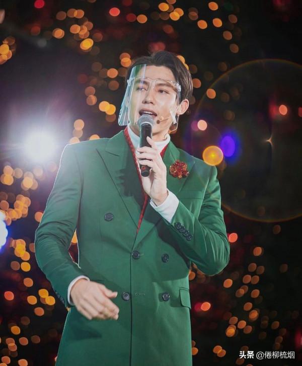 長跑8年好事將近,泰星Mark漏口風:已經準備求婚了,應該很快了 長跑8年好事將近,泰星Mark漏口風:已經準備求婚了,應該很快了