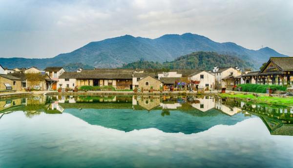 「冬日徒步」 登頂杏梅尖,看玉樹冰掛,攬霧凇勝景,探龍門古鎮 「冬日徒步」 登頂杏梅尖,看玉樹冰掛,攬霧凇勝景,探龍門古鎮