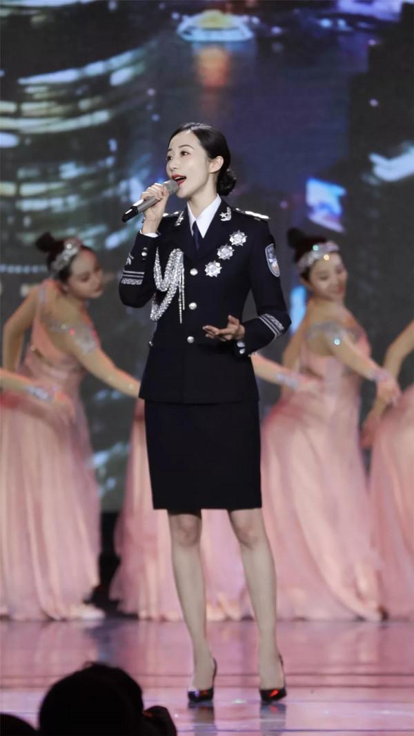 飯圈公主怪事多,票房不火,顏值翻車,七上春晚人氣不如逃稅主播 飯圈公主怪事多,票房不火,顏值翻車,七上春晚人氣不如逃稅主播