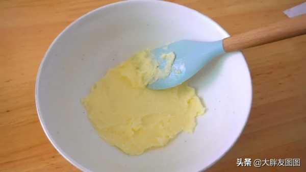 喜歡吃椰蓉?這個餅你一定要試試,皮薄餡大,做法簡單 喜歡吃椰蓉?這個餅你一定要試試,皮薄餡大,做法簡單