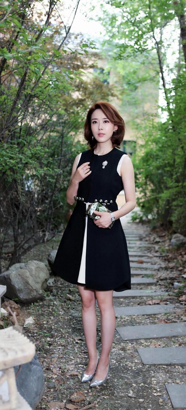 顏丹晨高畫質桌布