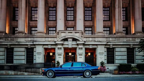 90年代寶馬顏值巔峰 1998年E38 Alpina B12 5.7