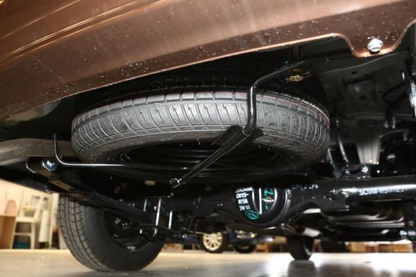 體驗五菱宏光，顏值高提速穩，配1.5L發動機，適合工薪族