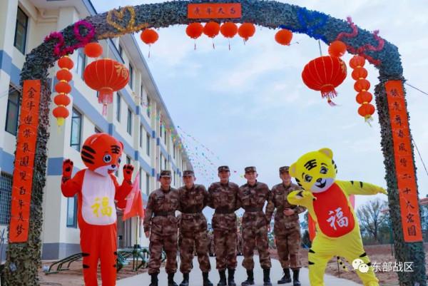 視點｜2022年&OpenCurlyDoubleQuote;春節軍列&rdquo;真暖
