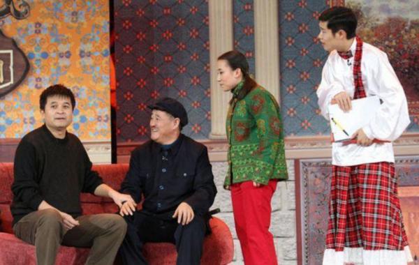 40歲的小瀋陽,走到今天該怪誰呢?成於趙本山敗於自己 40歲的小瀋陽,走到今天該怪誰呢?成於趙本山敗於自己