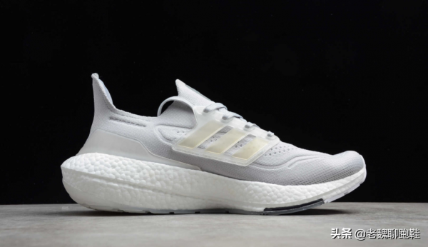 為什麼穿阿迪跑不了多久就會累?原來,和材料很有關係 為什麼穿阿迪跑不了多久就會累?原來,和材料很有關係