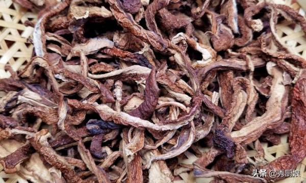 這5種廉價蔬菜,曬乾比新鮮的好吃太多,炒菜燉肉都香,放1年不壞 這5種廉價蔬菜,曬乾比新鮮的好吃太多,炒菜燉肉都香,放1年不壞