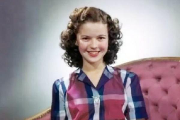 2014年秀蘭·鄧波兒在家人陪伴下去世,77年以外交官身份造訪中國 2014年秀蘭·鄧波兒在家人陪伴下去世,77年以外交官身份造訪中國