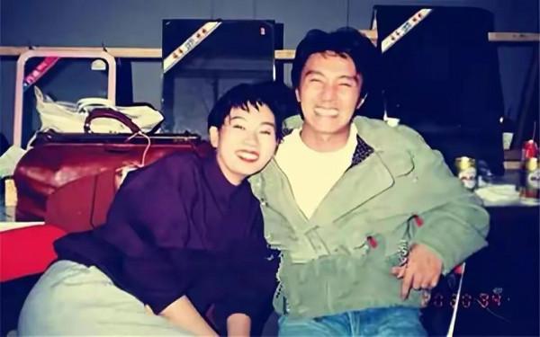 遲到的深情比草賤：自她離去後，周星馳嚐盡了後悔莫及的滋味