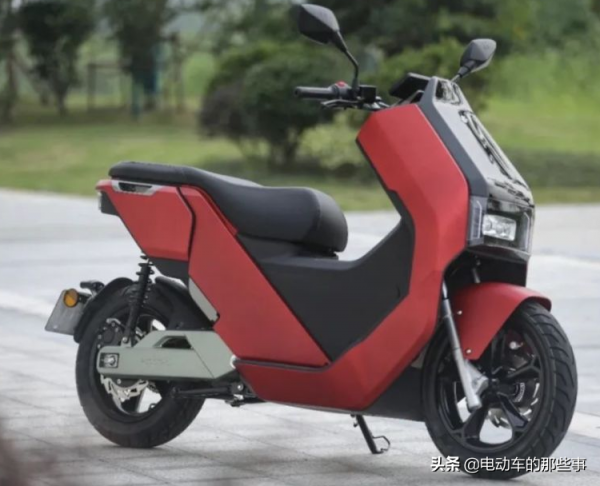 3款電動車，最快1小時充滿，最大續航200公里，適合跑長途與外賣