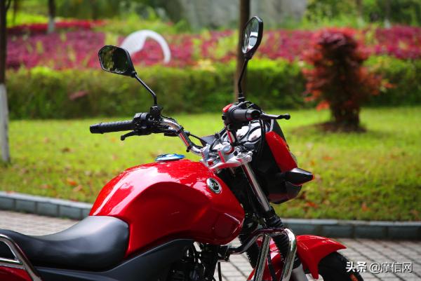 顏值線上 實用好騎的“全能商務車”——聊聊嘉陵新車JV150