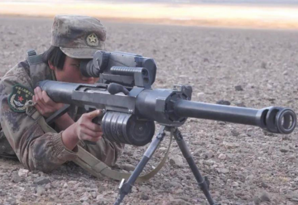 印軍6000支世界名槍來襲，我軍如何應對？35毫米榴彈槍足以迎戰