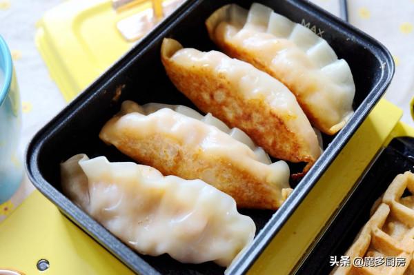 寶媽巧用多功能早餐機，做早餐得心應手，一家四口樂享營養美食