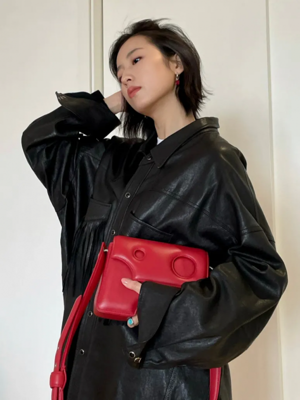 克萊因藍過時了？2021年的4個秋冬流行色，顯白又高階