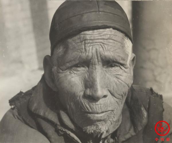 老照片:太監出宮後不被社會接納,躲在古廟裡度過人生最後的時光 老照片:太監出宮後不被社會接納,躲在古廟裡度過人生最後的時光