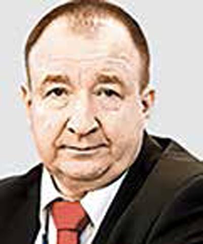 誰秘密資助了希特勒? 誰秘密資助了希特勒?