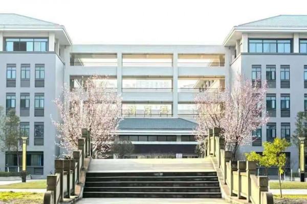 四川又一所高校申請“改名”，將向教育部申報，計劃三年內完成