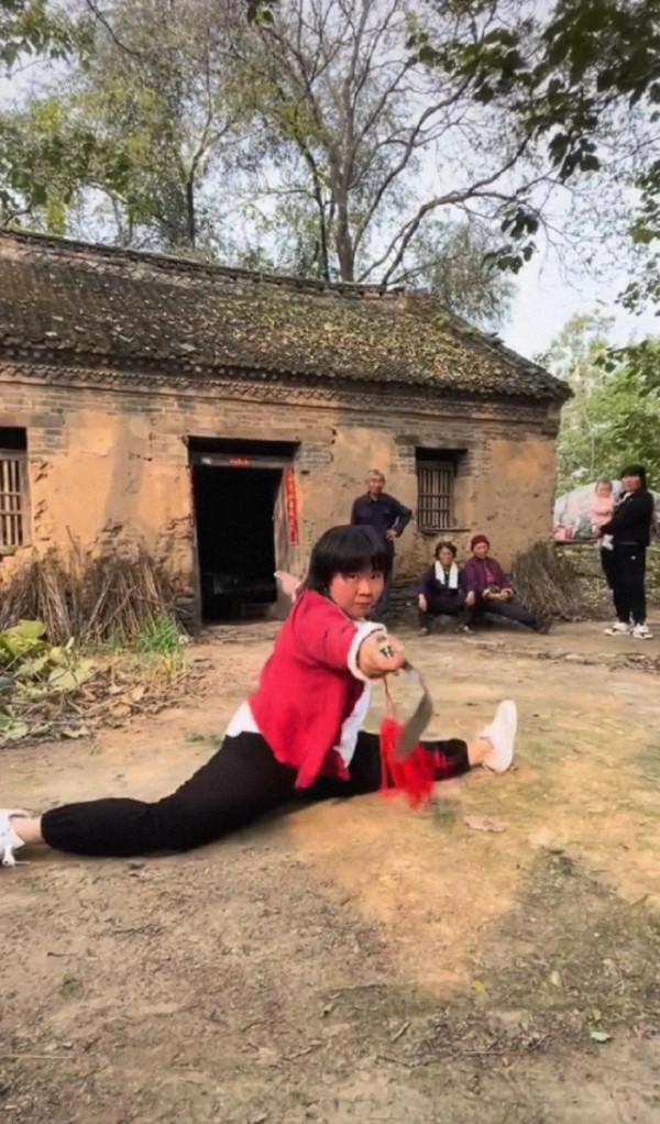 大臉妹：河南農村女孩苦練武術20年，被稱為&OpenCurlyDoubleQuote;女版洪金寶&rdquo;