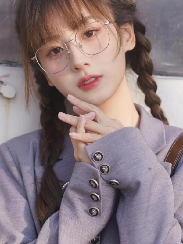 不同臉型適合什麼樣的配飾，看這篇就夠了