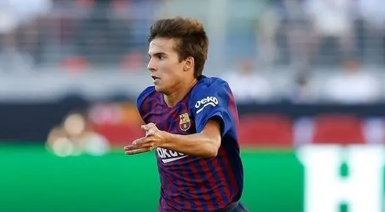 1000萬，巴薩標價出售中場，羅馬、多特皆有意，球迷：別再打臉