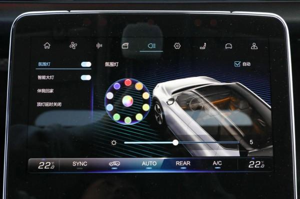 極狐阿爾法T實拍!高效能、長續航、智慧化座艙,會成為爆款嗎? 極狐阿爾法T實拍!高效能、長續航、智慧化座艙,會成為爆款嗎?