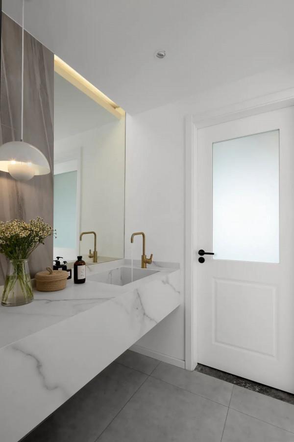 121m²無主燈C位橫廳設計，不按套路出牌的家，簡約也能很高階