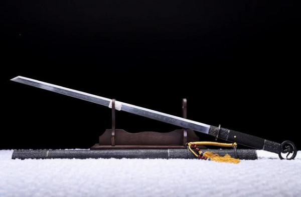 現代的刀劍拿到古代，在兵器榜上有排名嗎？大概位於什麼水平？
