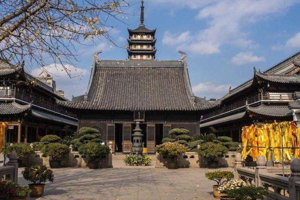 東北純正尼姑廟，一天一頓飯，不搞旅遊，不收門票，定期外出化緣