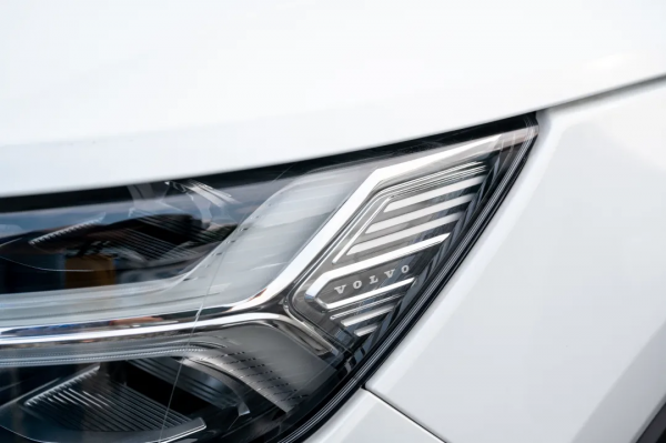 900公里準新車,還是跨省淘的——沃爾沃XC40 900公里準新車,還是跨省淘的——沃爾沃XC40