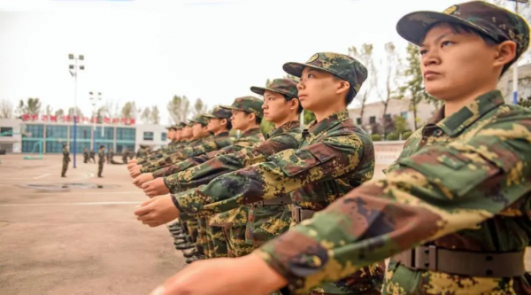 來到軍營,這些“第一次”讓她們永生難忘! 來到軍營,這些“第一次”讓她們永生難忘!