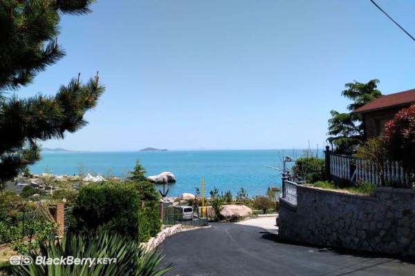 全鍵盤手機的落日餘暉：黑莓Key2上手評測