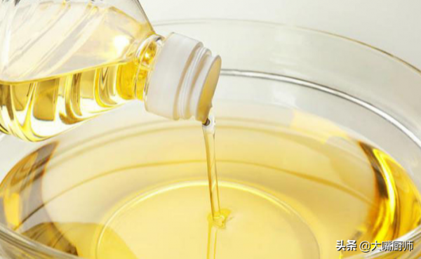 買油,單植物油和調和油哪種好?區別非常大,為了健康不妨看一看 買油,單植物油和調和油哪種好?區別非常大,為了健康不妨看一看