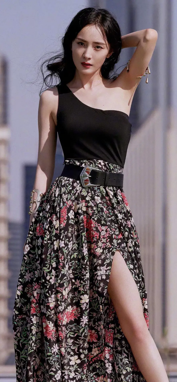 國內四小花旦之首——楊冪