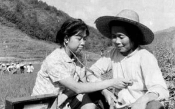 1986年山東一女子自封皇帝,密謀進京登基,後被聯防隊員一鍋端 1986年山東一女子自封皇帝,密謀進京登基,後被聯防隊員一鍋端