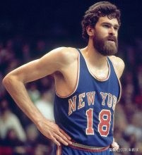 站在喬丹和科比身後的男人：菲爾·傑克遜的傳奇生涯