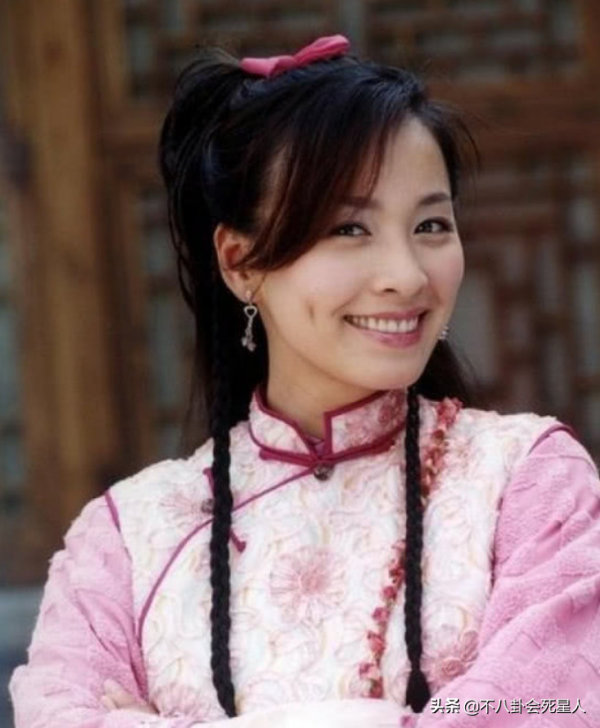 大齡扮少女，年齡不是關鍵！這6位女星裝嫩很成功