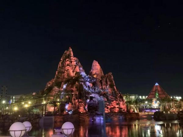 現在不能出去玩，就在網路上看看世界吧有什麼變化