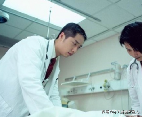 明明長得醜，卻偏偏讓人覺得帥，這10位港圈男神，贏在氣質