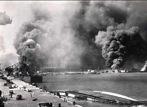 二戰時為什麼不直接暗殺希特勒或日本首相來結束戰爭？