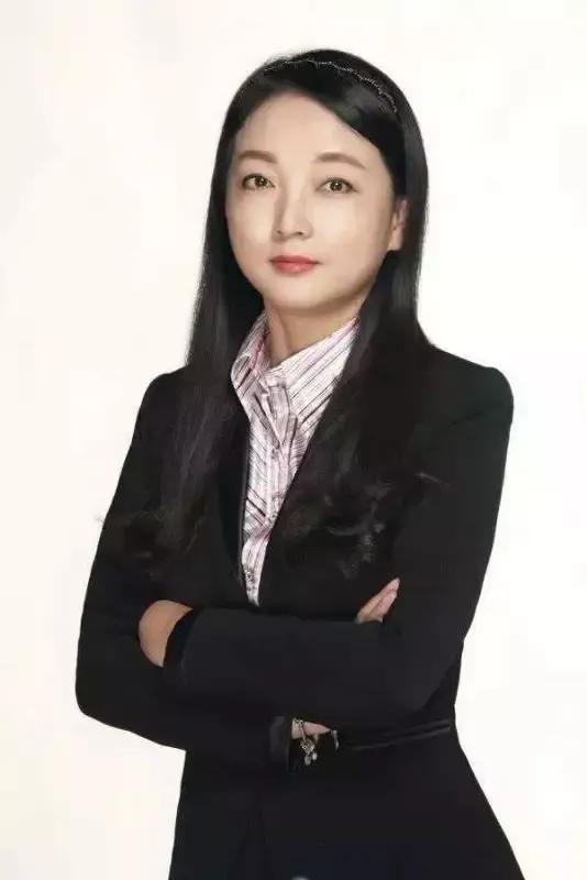 淺談CBA三大美女老總,各有千秋 淺談CBA三大美女老總,各有千秋