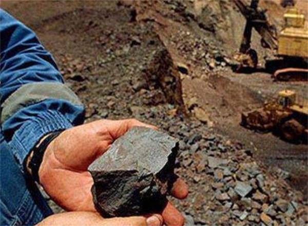 北大才子留澳成間諜，6年使我國企業損失7000億，下場如何？