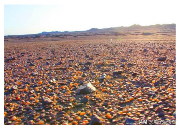 世界上最美的瑪瑙湖，裡面有一顆瑪瑙價值1.3億元