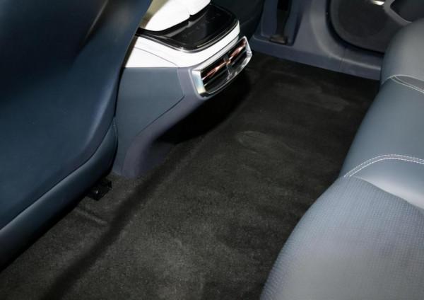 5折入手捷豹電動車,再開極狐 阿爾法S,終於明白傳統和新興的差距 5折入手捷豹電動車,再開極狐 阿爾法S,終於明白傳統和新興的差距