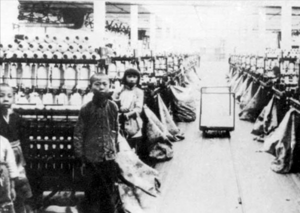 1940年,我軍一女會計靠20人智退200敵軍,我軍無一傷亡 1940年,我軍一女會計靠20人智退200敵軍,我軍無一傷亡